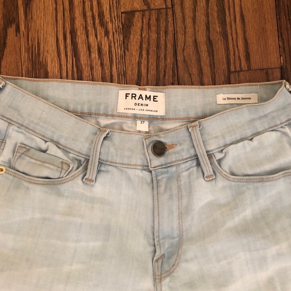 FRAME lightwash skinny distressed jeans raw edge - Picture 3 of 7